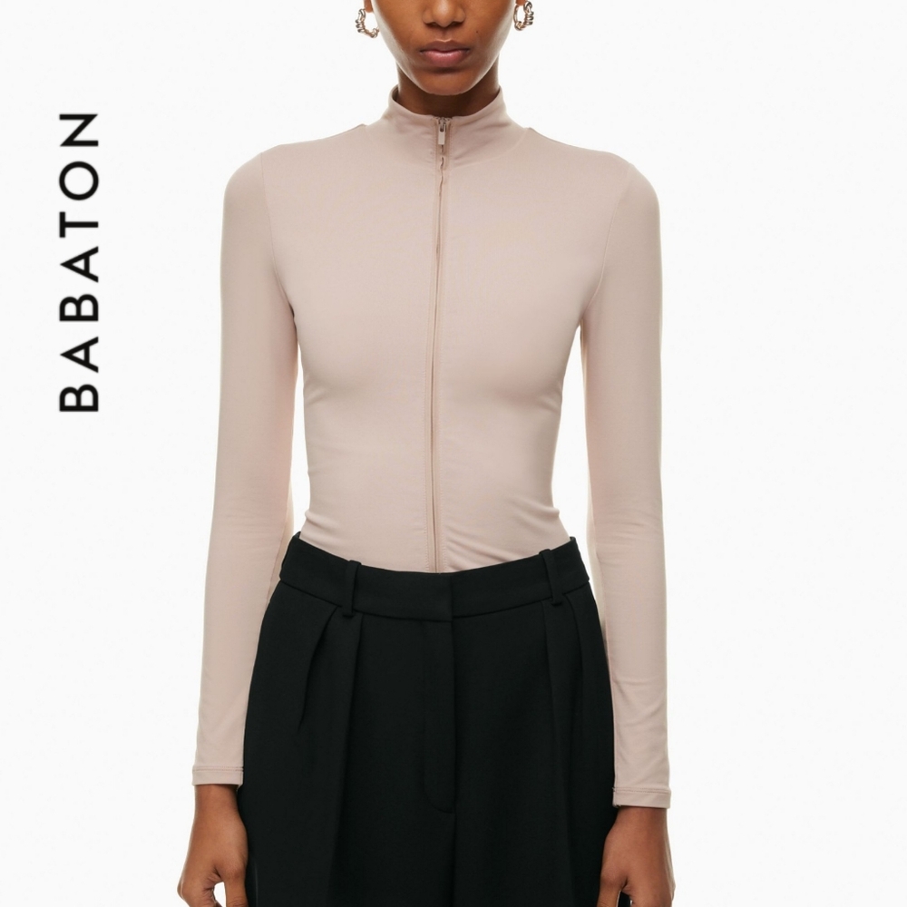 Sz S Aritzia Babaton Contour Riser Body-hugging Mockneck Zip-up - Barely Blush
